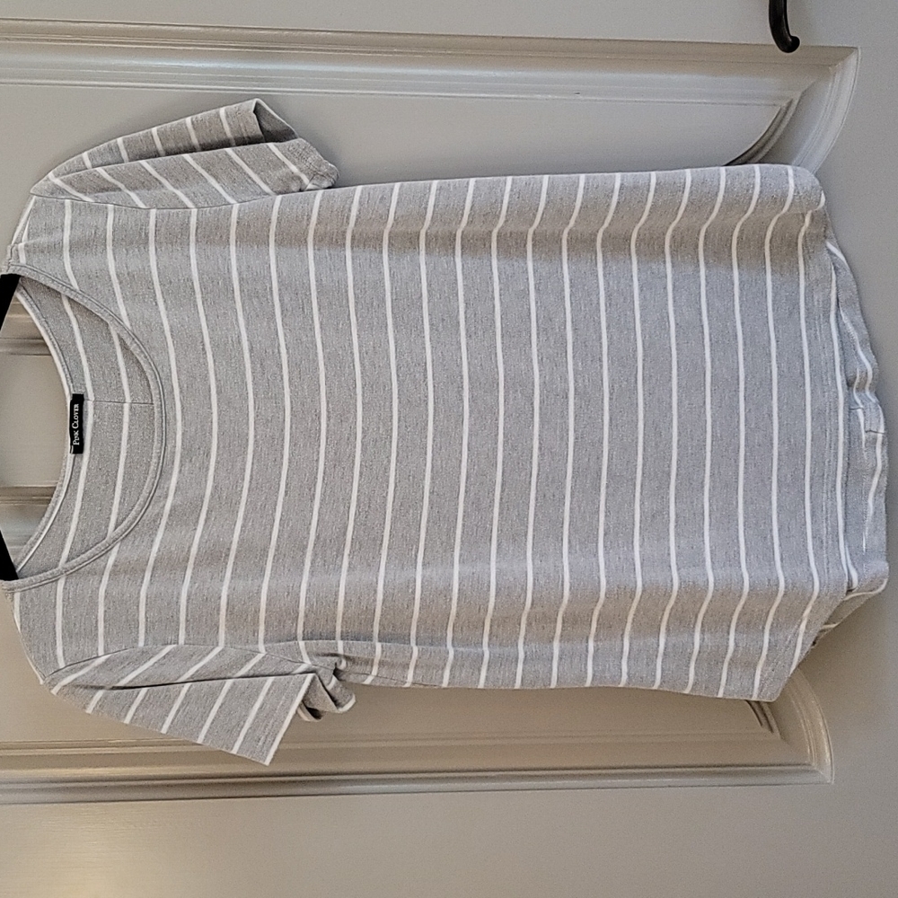 Grey stripe top